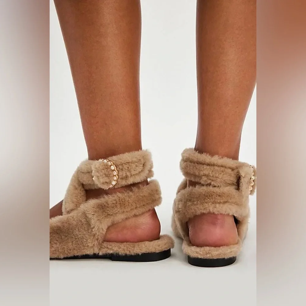 Free People Faux Fur Shearling Parisa Pointed Fuzzy Flats Almond Butter 8.5 NWT